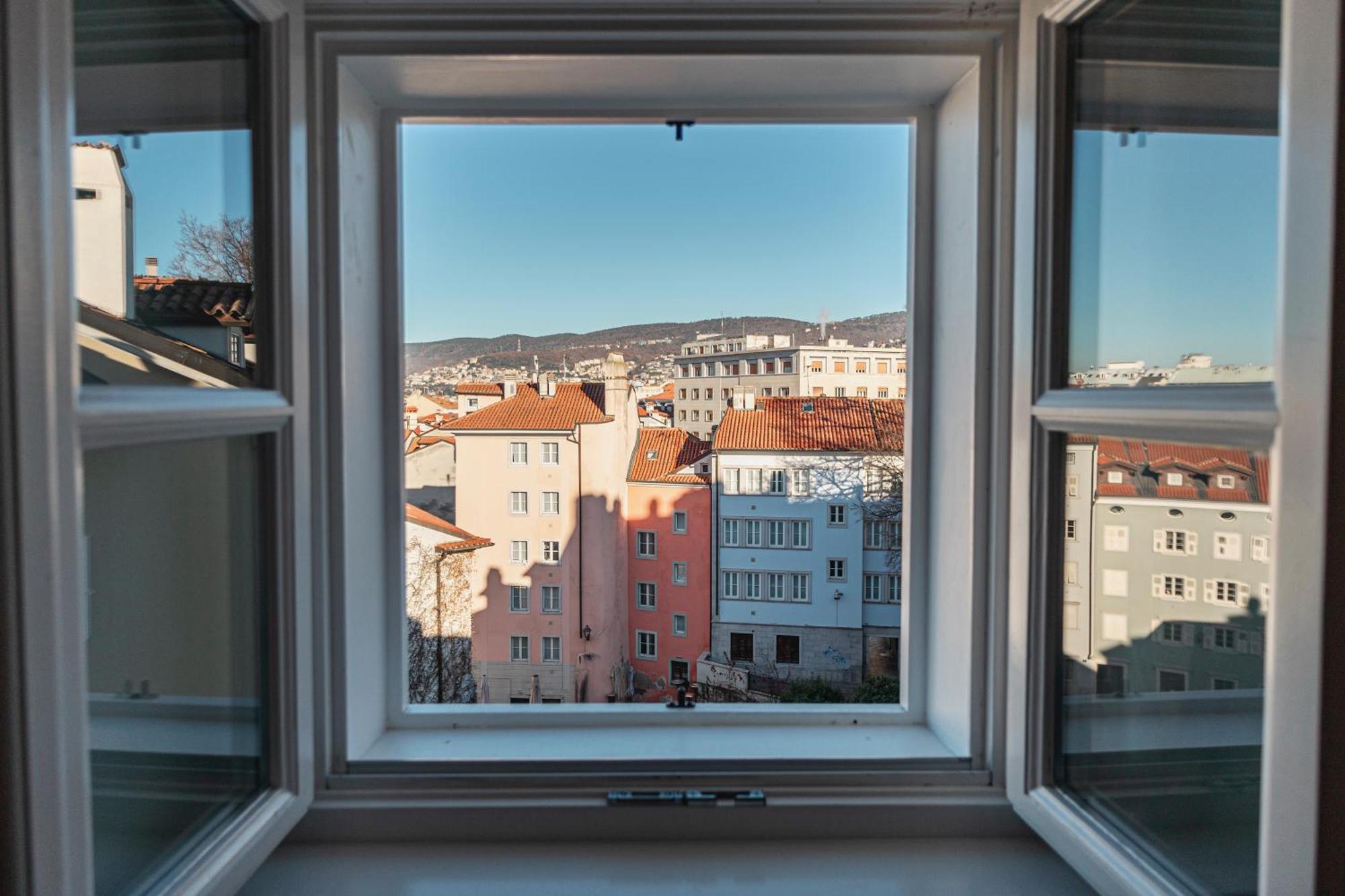 Le Finestre Boutique Apartments Trieste Dış mekan fotoğraf