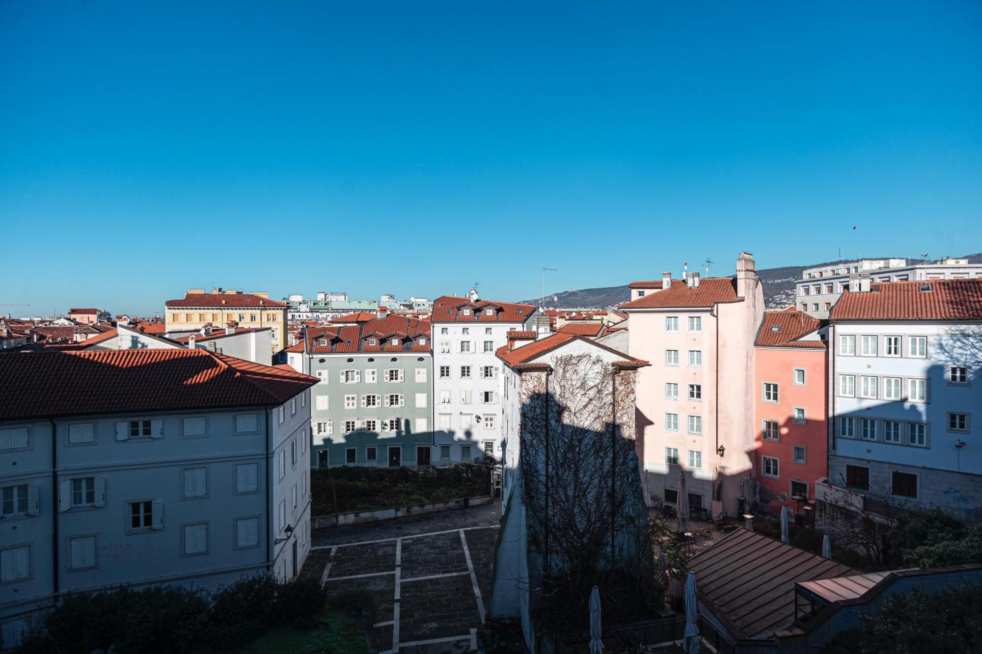 Le Finestre Boutique Apartments Trieste Dış mekan fotoğraf